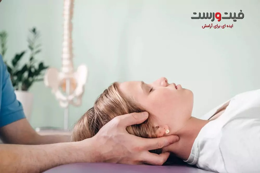 آموزش ماساژ درمانی برای کاهش سردردهای میگرنی آموزش ماساژ درمانی برای کاهش سردردهای میگرنی